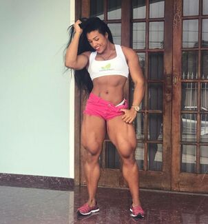 Alessandra Alvez Lima Hotty Muscle