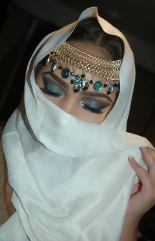 Make-up by Jessica Vega: Arabian