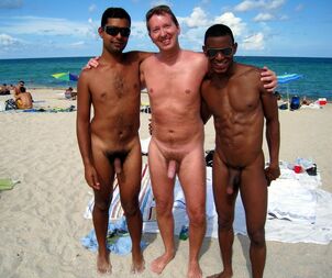 Spain queer beach, naked males,..
