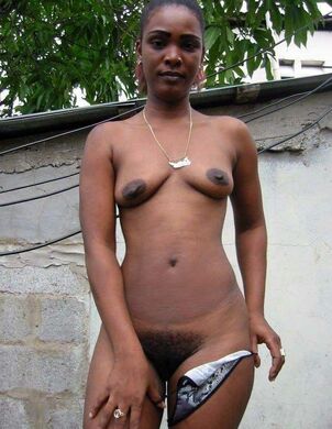 Gross african hookers, unshaved